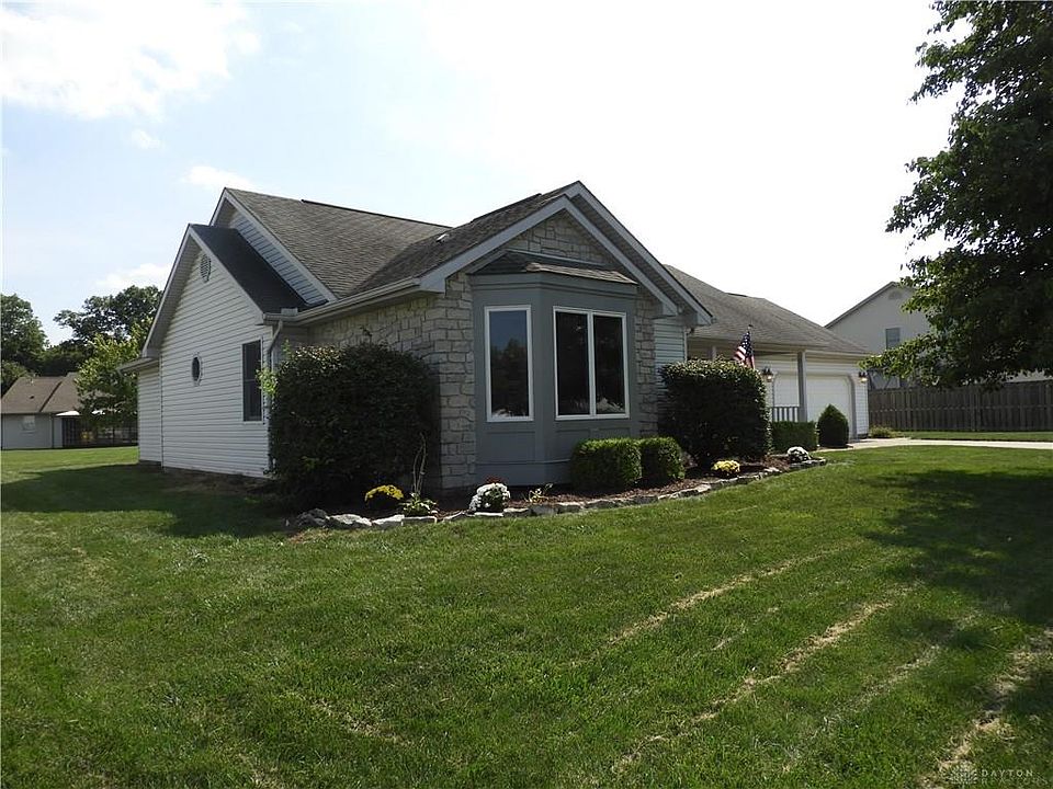 1st image of 1116 Manchester Dr
