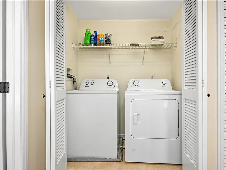 5123 Ventnor Ave #B — Photo 12