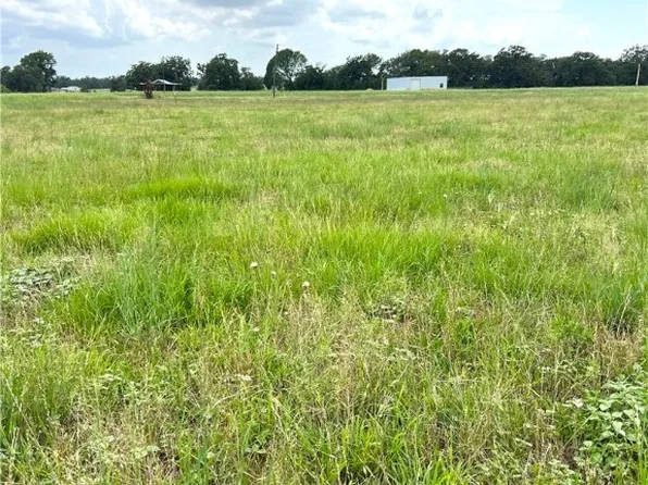 6605 Gander Slough Rd, Kingsbury, TX 78638