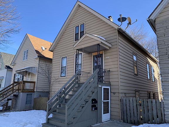 4th image of 1455 W Windlake Ave