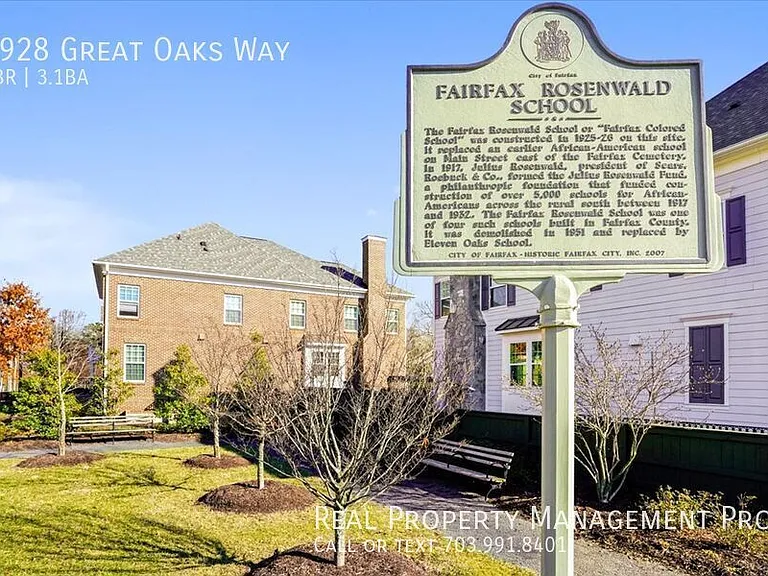 9928 Great Oaks Way — Photo 42