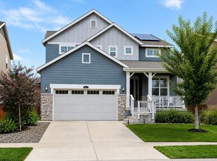 847 Rosevine Ln, Erie, CO 80516