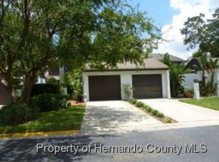3406 Hunters Run Ln, Tampa, FL 33614