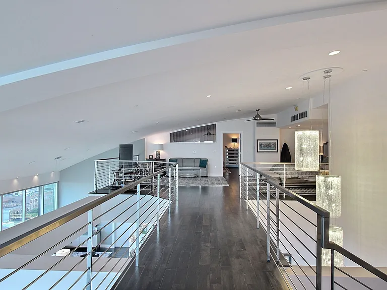 701 W Lakeside Ave #Penthouse 1301 — Photo 16