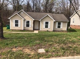 5730 Silver Eagle Dr, Charlotte, NC 28214
