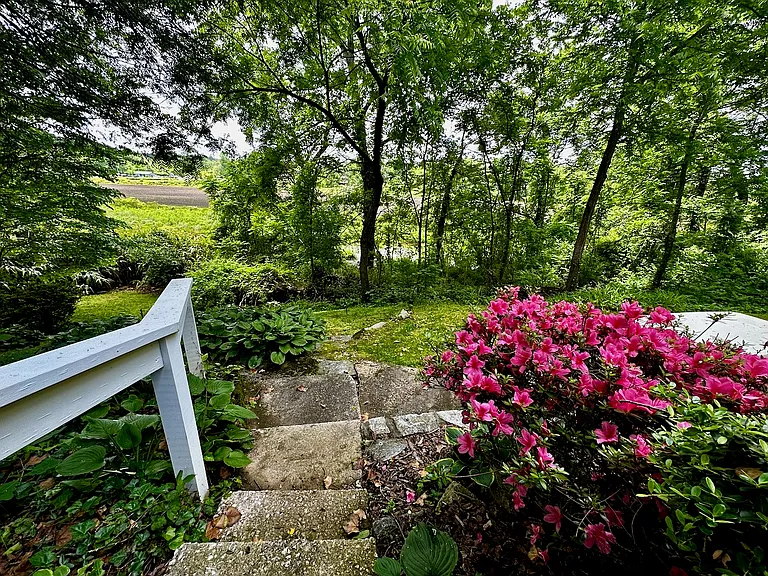707 Maybank Dr — Photo 48