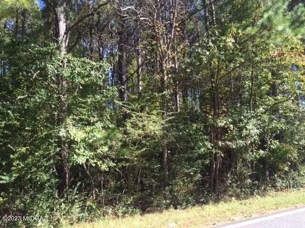 1384 Oxley Rd, Macon, GA 31220