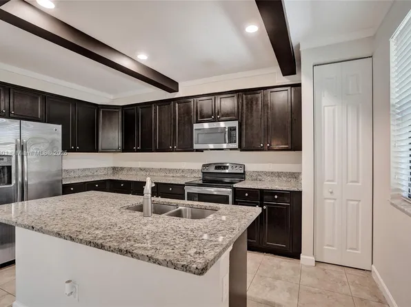 3961 Allerdale Pl, Coconut Creek, FL 33073