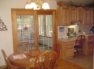 36 Washington St, Peru, NY 12972