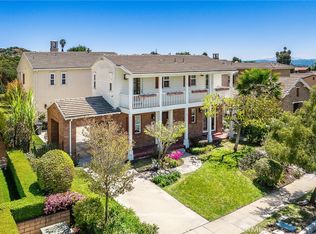 540 E Viewcrest Dr, Azusa, CA 91702