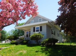 208 W 11th St, Marshfield, WI 54449