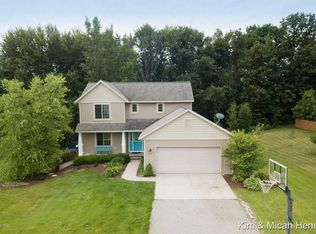 2214 Winston View Dr NE, Cedar Springs, MI