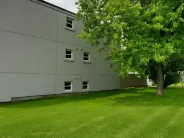 213 Bloor St W #301, Oshawa, ON L1J 1P5