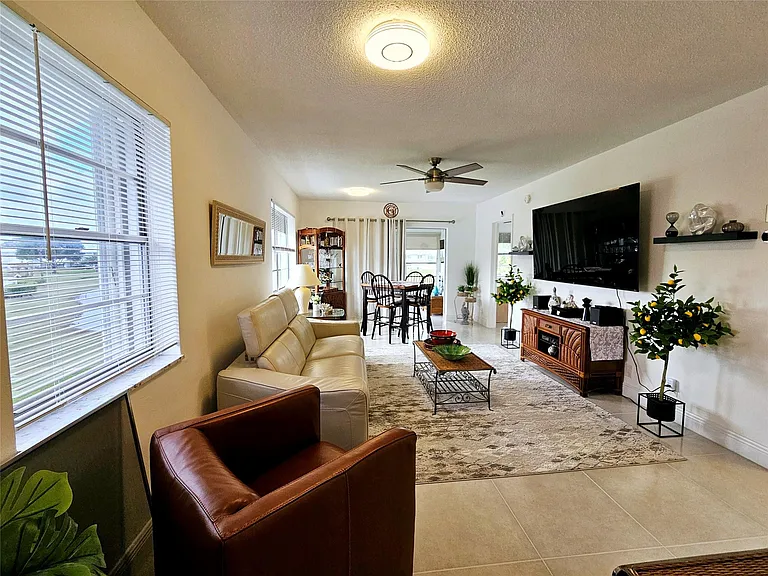 2751 E Golf Blvd #2018 — Photo 4
