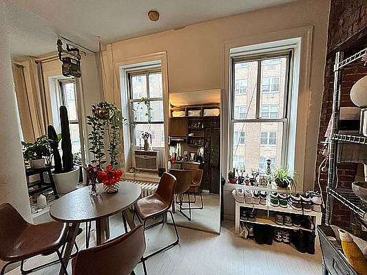 1st image of 308 Mott St APT 6E