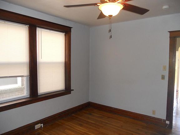 3rd image of 2114 Geyer Ave #2