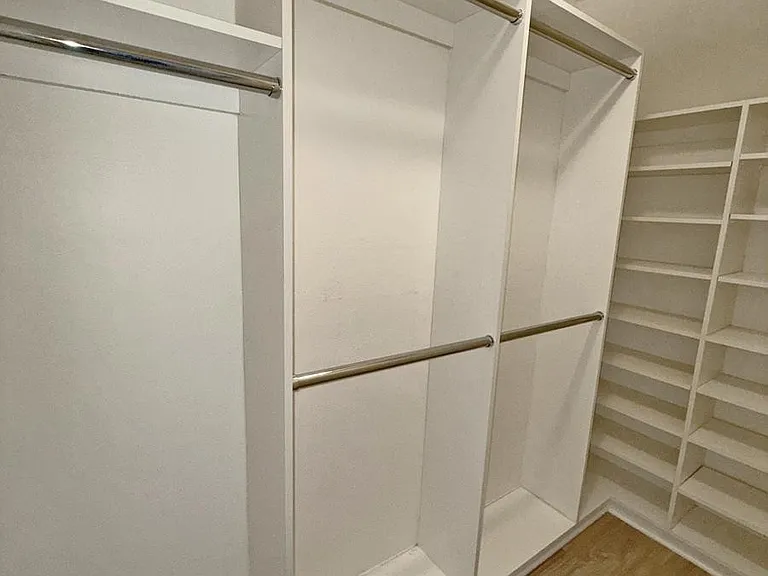 1940 Malcolm Ave #103 — Photo 9