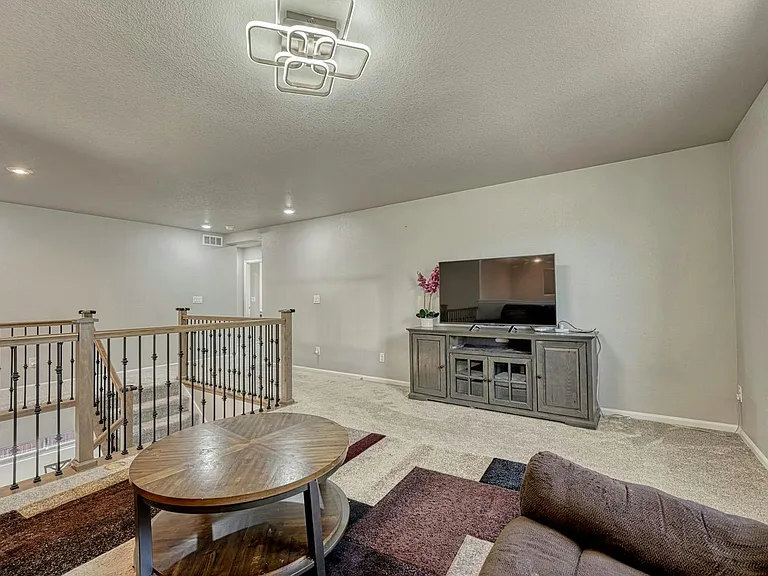 18205 Marsh Wren Ave — Photo 23