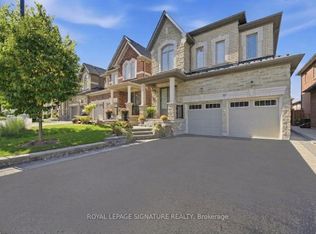 68 Duggan St, Aurora, ON L4G0Y8