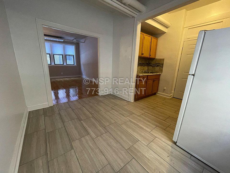 1st image of 1317 W Estes Ave #1B