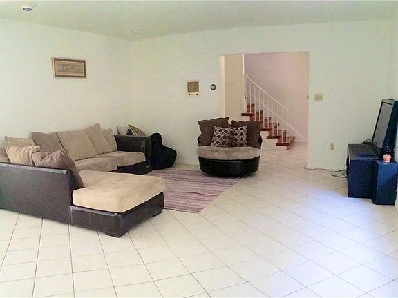 3rd image of 1154 Westway Dr