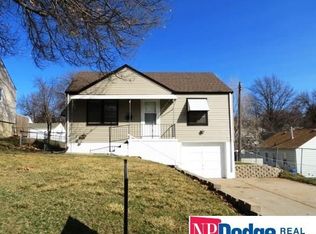 8004 Main St, Ralston, NE 68127