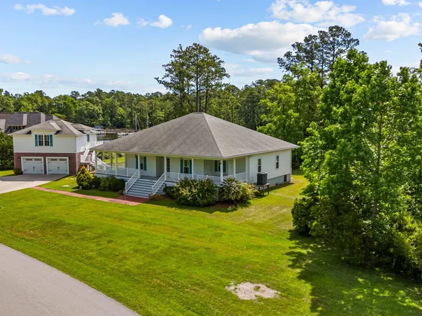 3004 Sloop Drive, Oriental, NC 28571
