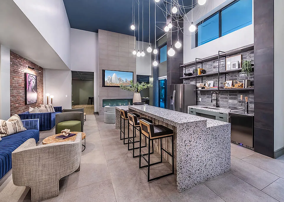 Luca Apartments