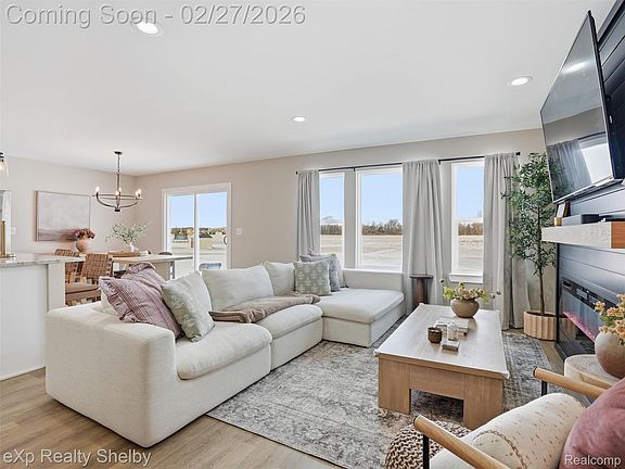 4th image of 34461 Pratt Rd