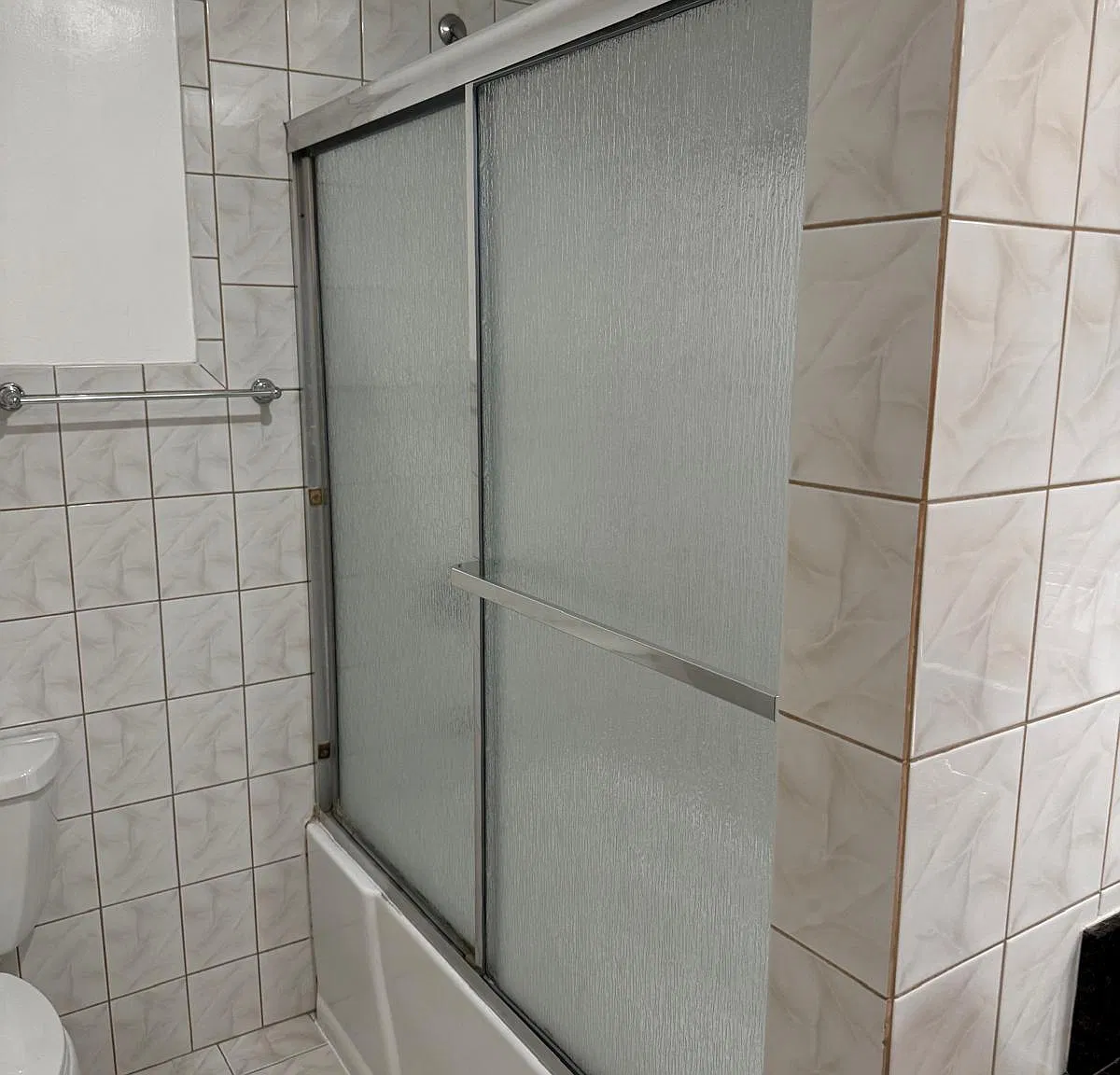 1 bed, 950 sqft, $2,500 — Photo 4