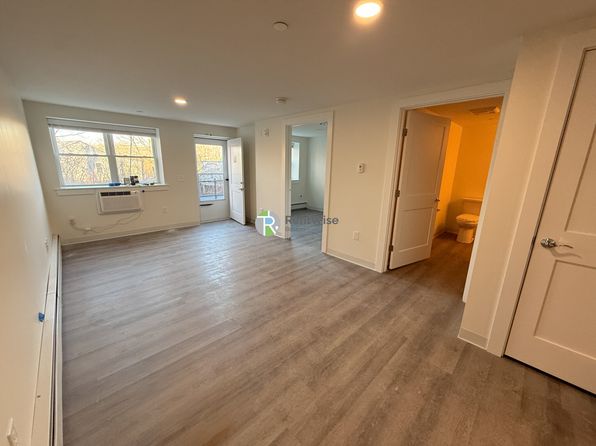 1741 Washington St APT 3