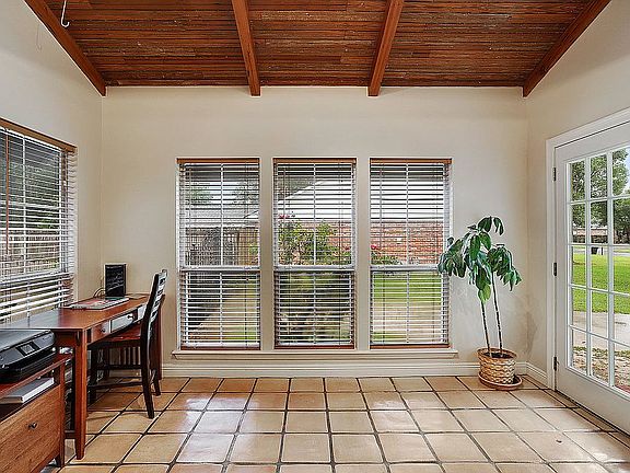 Sitting Area
