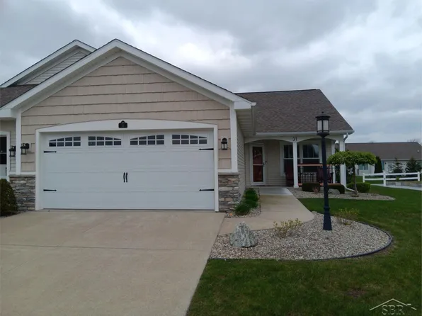 31 Tuscany Cir, Saginaw, MI 48603