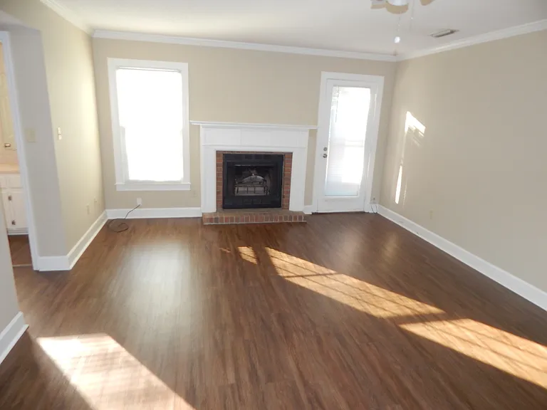 2846 Willow Wood Cir — Photo 5