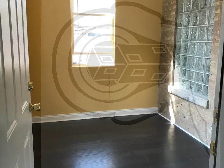 1317 N Maplewood Ave #2 — Photo 5