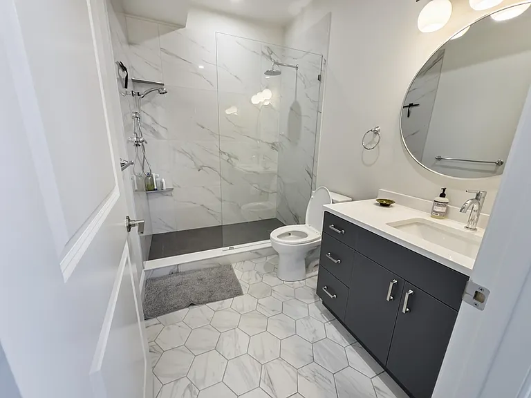 40 Waverly St #3 — Photo 15