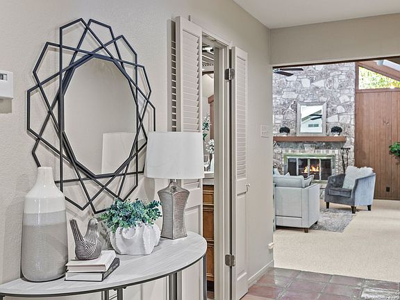 4th image of 1503 Yosemite Oaks Cir