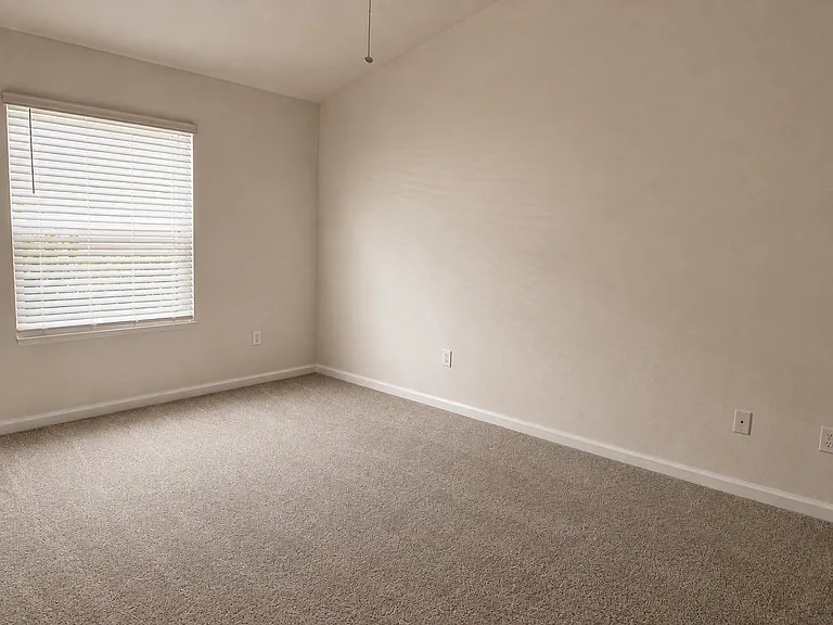 2770 Horvat Ln — Photo 14