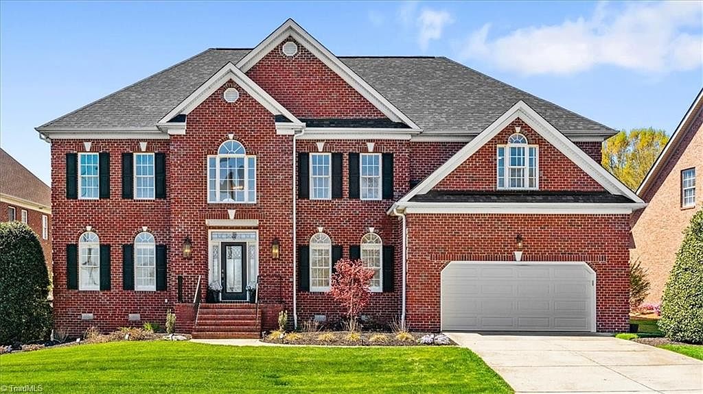1010 Keswick Ln