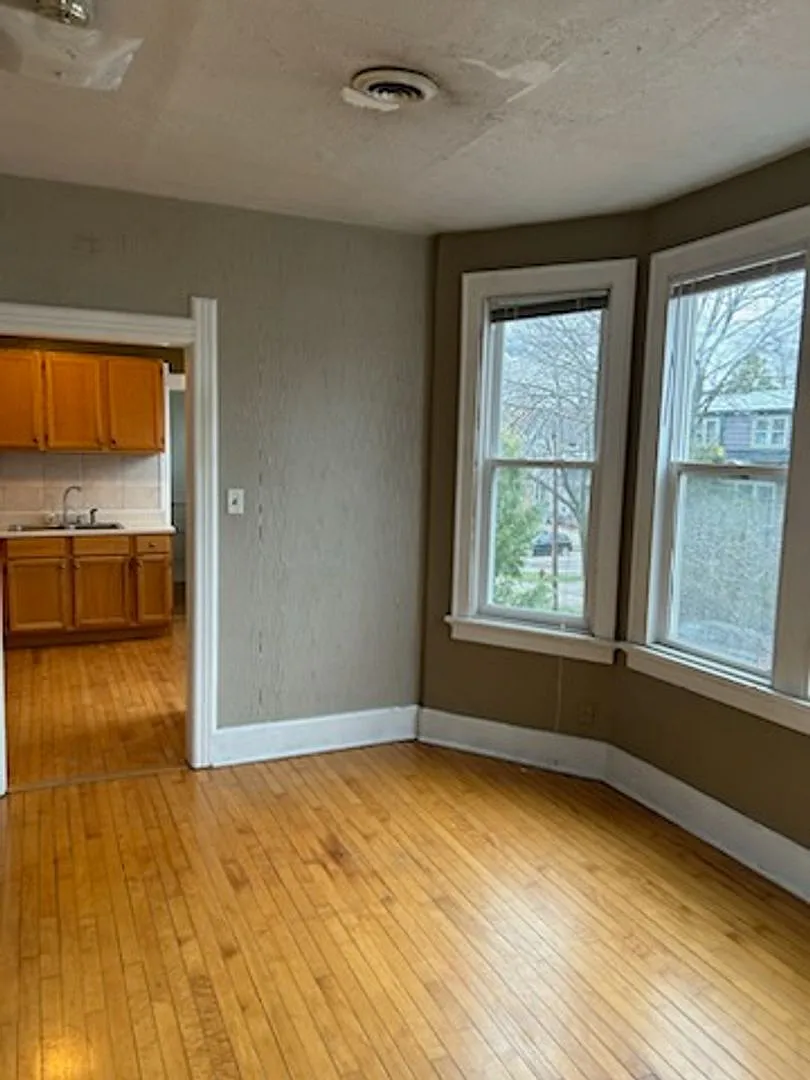 Building Photo - 1760 N Arlington Pl
