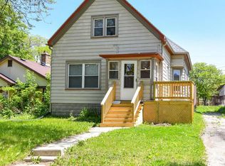 3380 N 39th St, Milwaukee, WI 53216