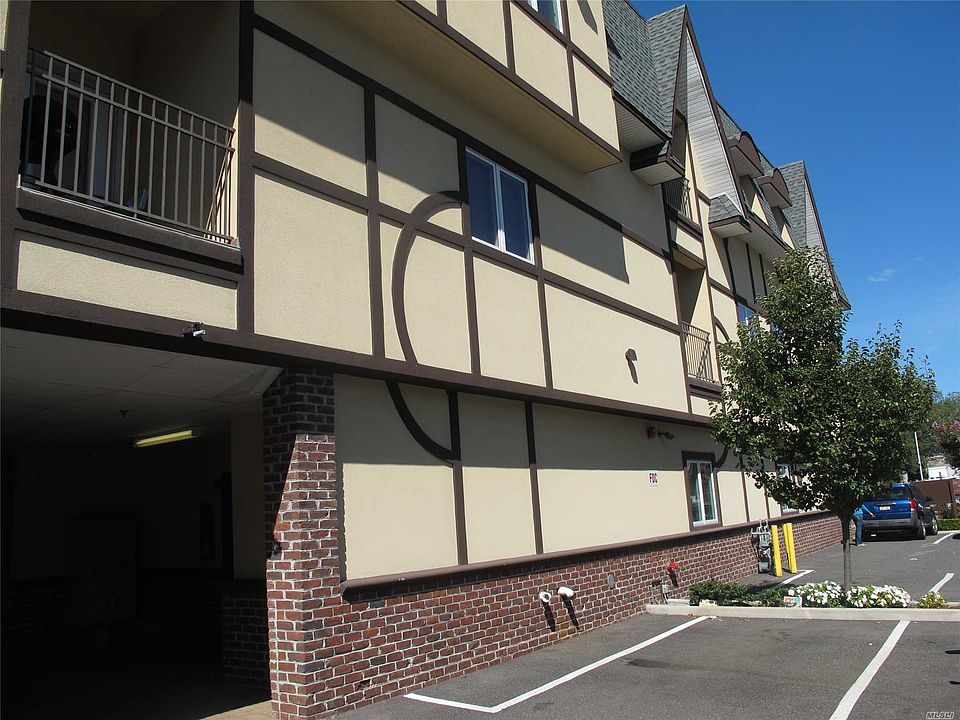 1st image of 289 Post Ave APT 203