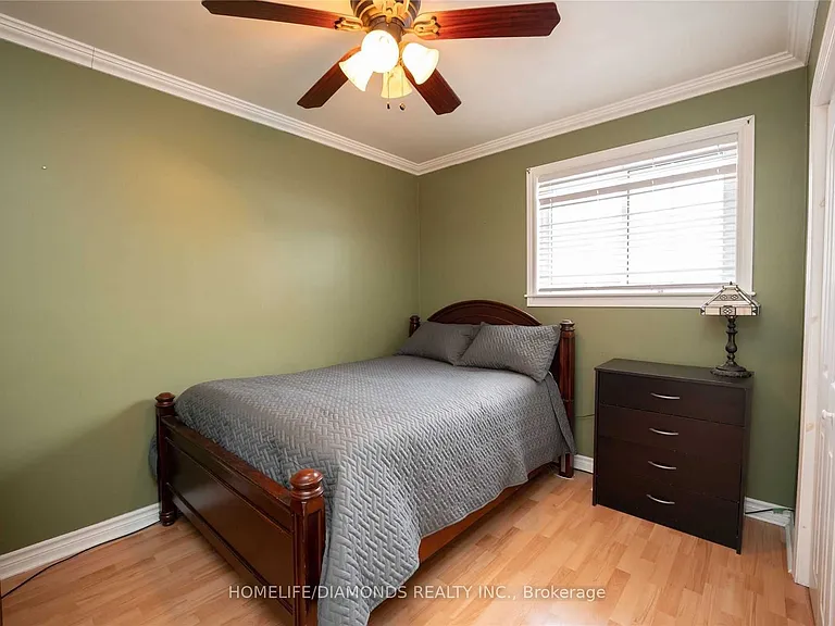 87 Raylawn Cres #UPPER — Photo 11