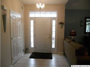 14 Stafford Ct, Manchester, NJ 08759
