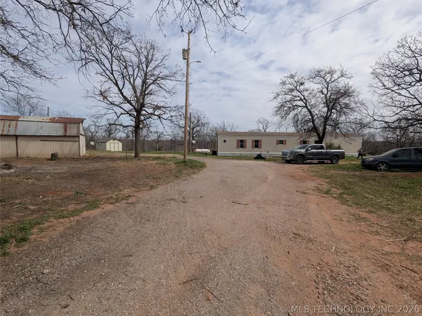 17225 S 299th West Ave, Bristow, OK 74010