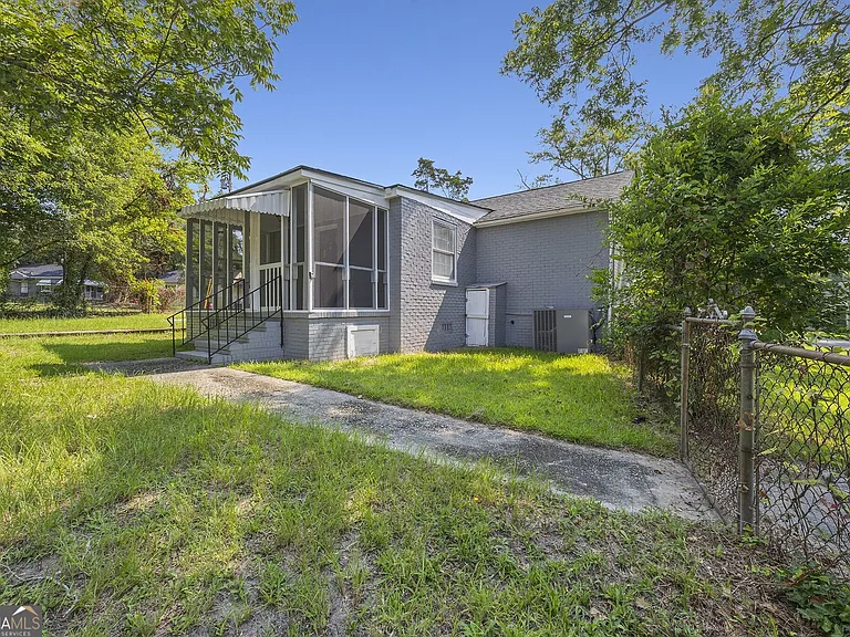 3306 Guthrie Dr — Photo 6