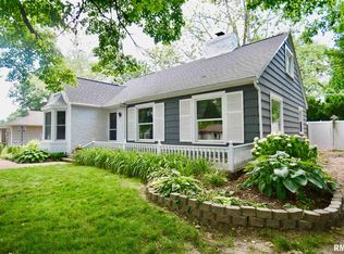 4117 N Hawthorne Pl, Peoria, IL