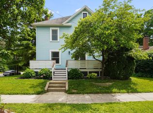 343 W William St, Delaware, OH