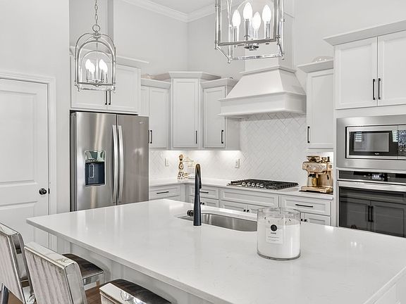 2nd image of 4049 John Marsh Rd