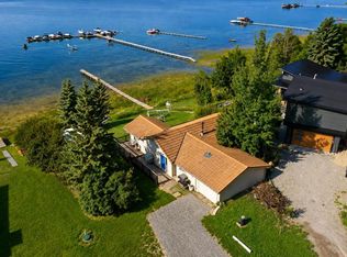 745 NE Elk St, Sunbreaker Cove, AB T0C0J0